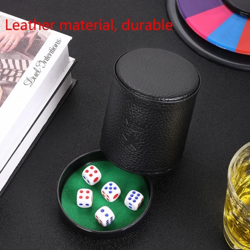 Ensemble de gobelets à dés ave - Board Game Yahtzee avis et prix
